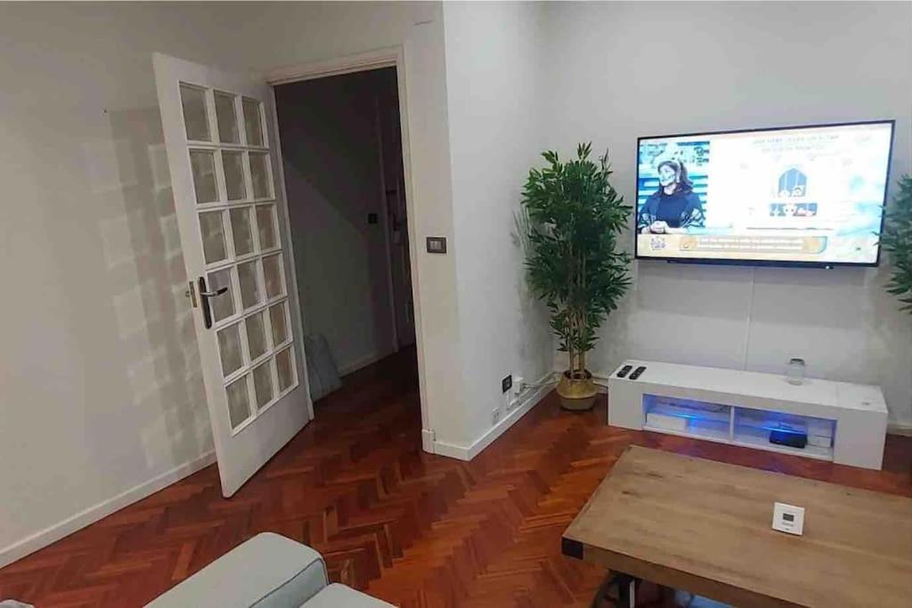 Piso Lujo En Gran Via Con Garaje Lägenhet Vigo Exteriör bild